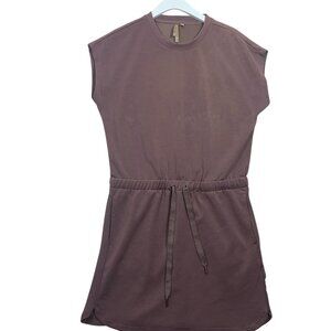 short sleeve dress with drawstring hazel nut sz sm 

MAX COCO's